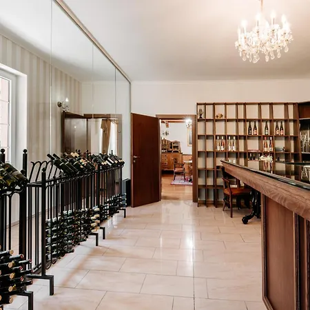 Hotel Bojnický vínny dom Hotel Bojnice